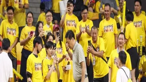 沃克NBA赛事资讯：英格兰对阵阿根廷令人期待为斯通斯感到高兴