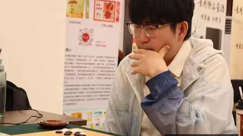 电竞战队转会动态，新赛季阵容备受关注